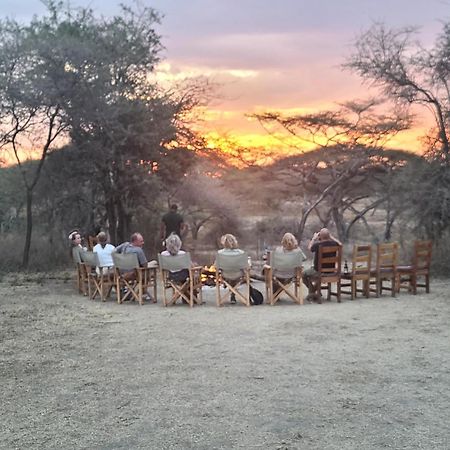 Africa Safari South Serengeti Ndutu Ngorongoro Sinoni Buitenkant foto