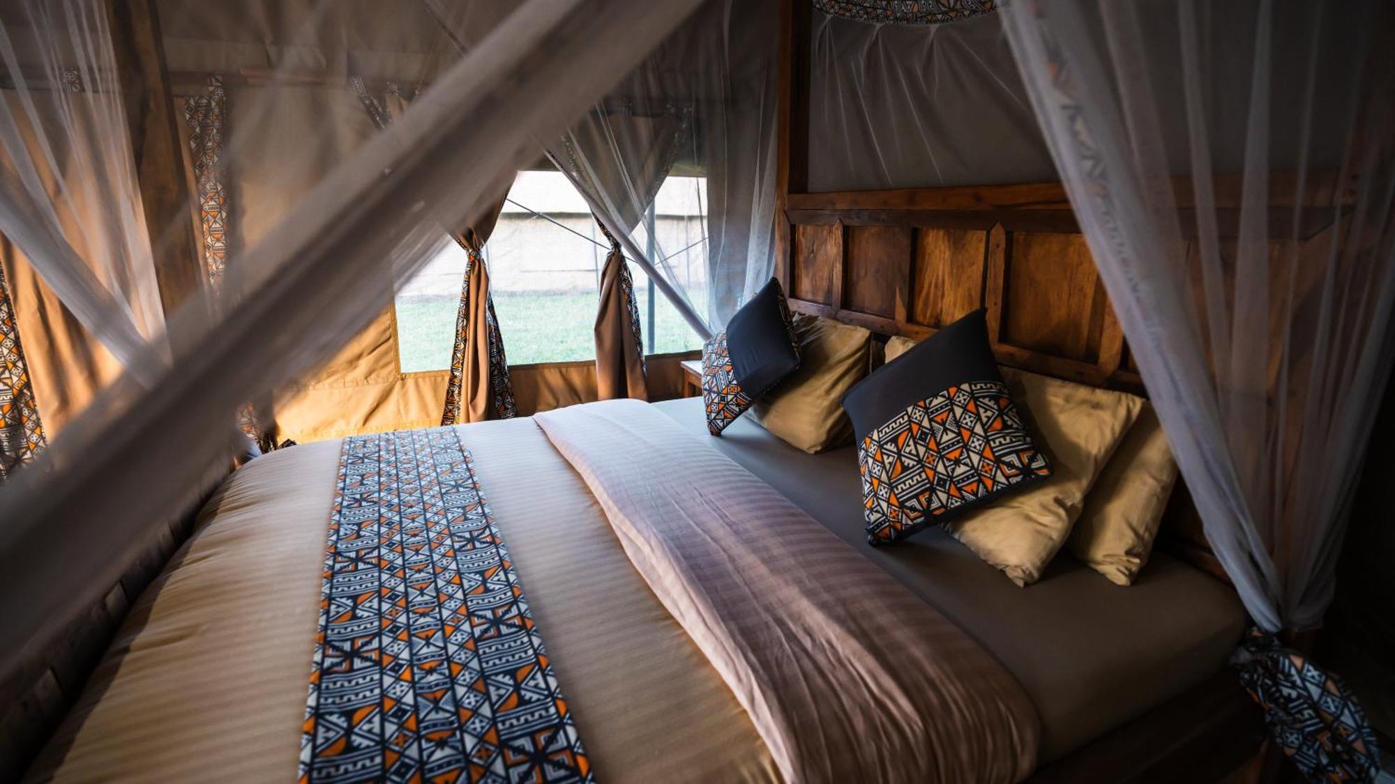 Africa Safari South Serengeti Ndutu Ngorongoro Sinoni Buitenkant foto