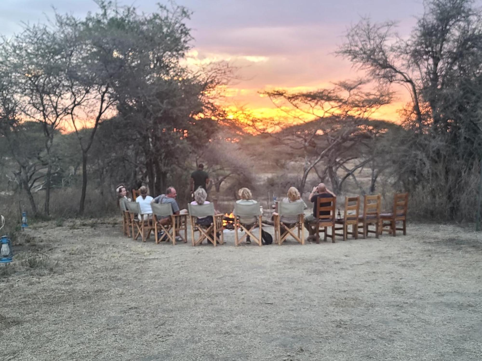 Africa Safari South Serengeti Ndutu Ngorongoro Sinoni Buitenkant foto